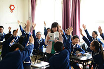 肏女人视频网站君谊中学“新初中”